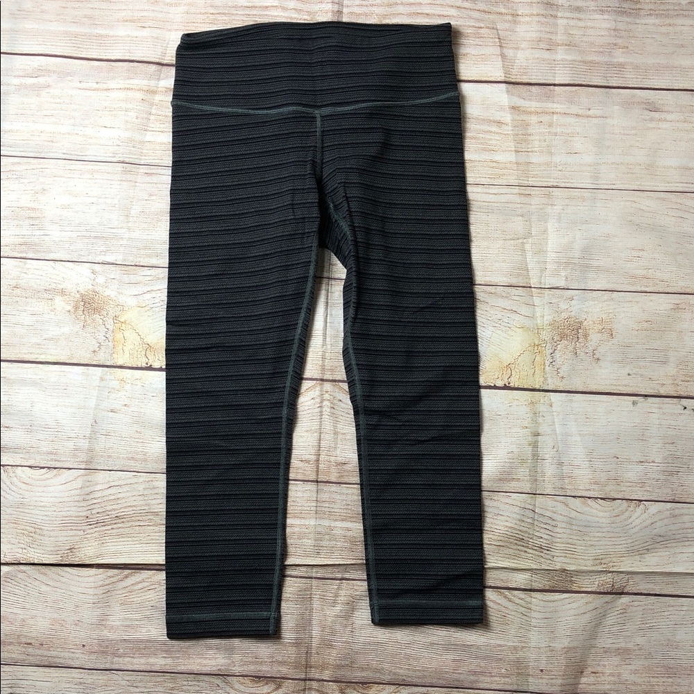 Lululemon Wonder Under Striped Crop‎ Leggings